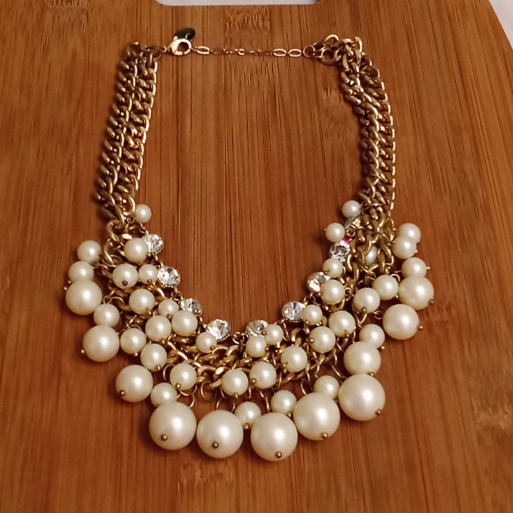 Vintage pearl necklace